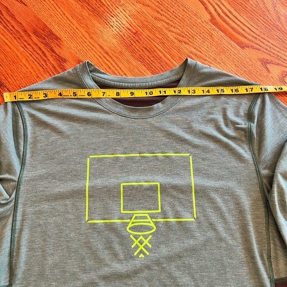 LULULEMON-Men’s Short Sleeve Work Out Shirt - Picture 7 of 8